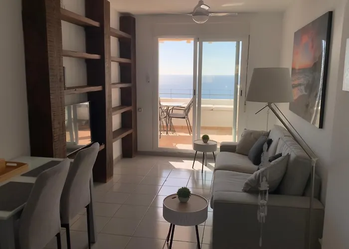 Appartement House -sea View-roof Terrace-swimming Pool-